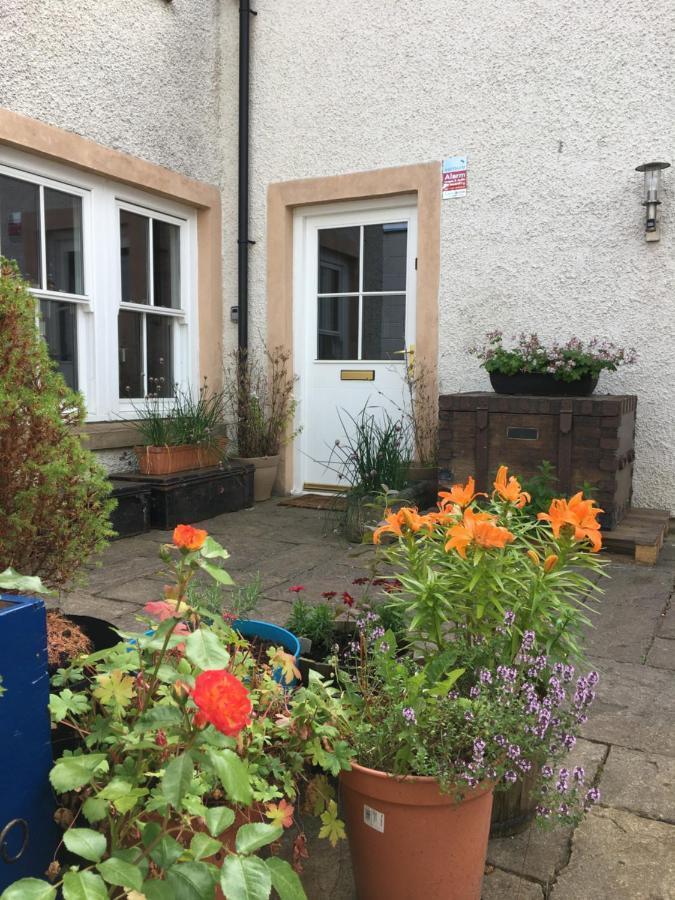 B&B At No 4 Biggar Exterior foto